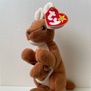 Vintage TY Beanie Baby “Pouch”